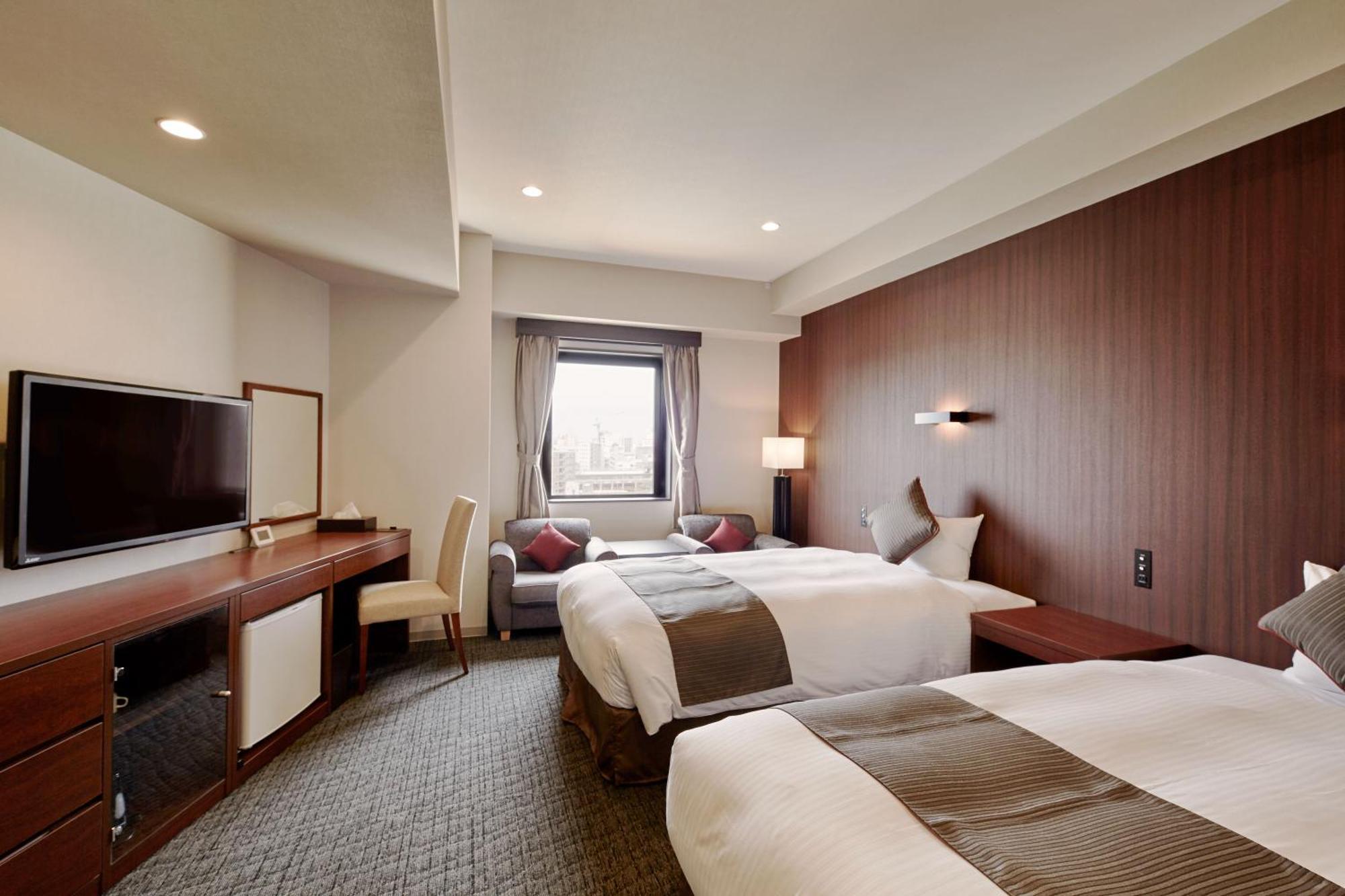 Hotel Azat Naha Esterno foto